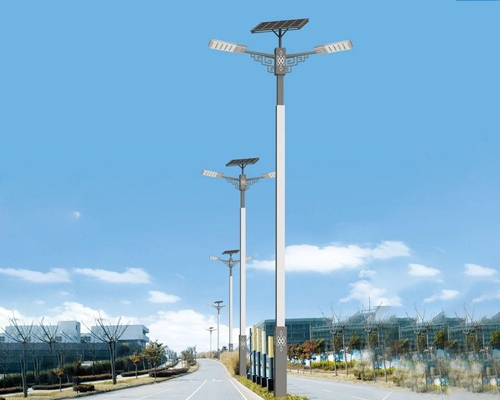 1742827475242030.jpg 麦盖提太阳能路灯.jpg