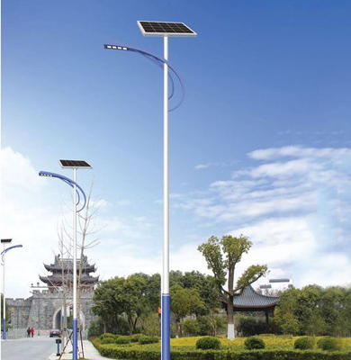 麦盖提太阳能路灯
