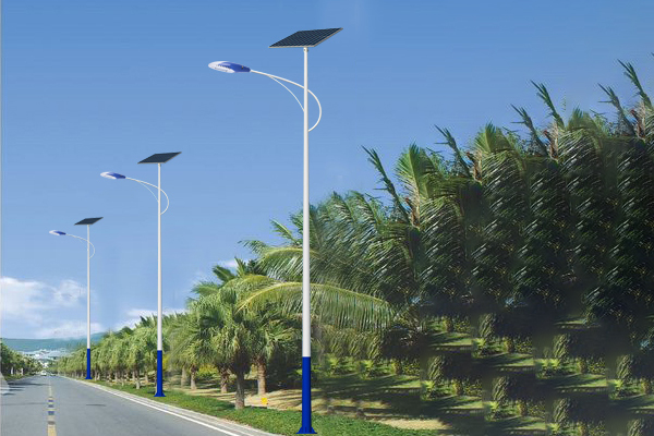 麦盖提太阳能路灯