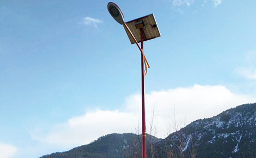 如何选择高质量的麦盖提太阳能路灯材料：全方位指南